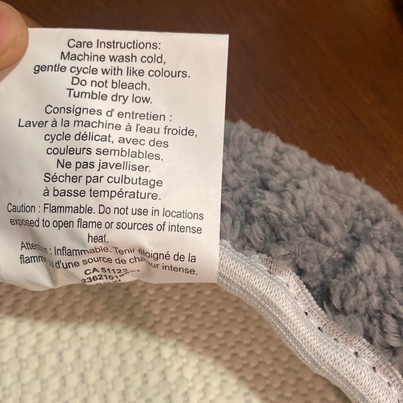 Mainstays grey toilet seat cover NWOT - Picture 9 of 9